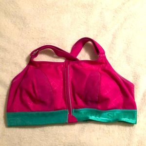 SHEFIT Ultimate sports bra